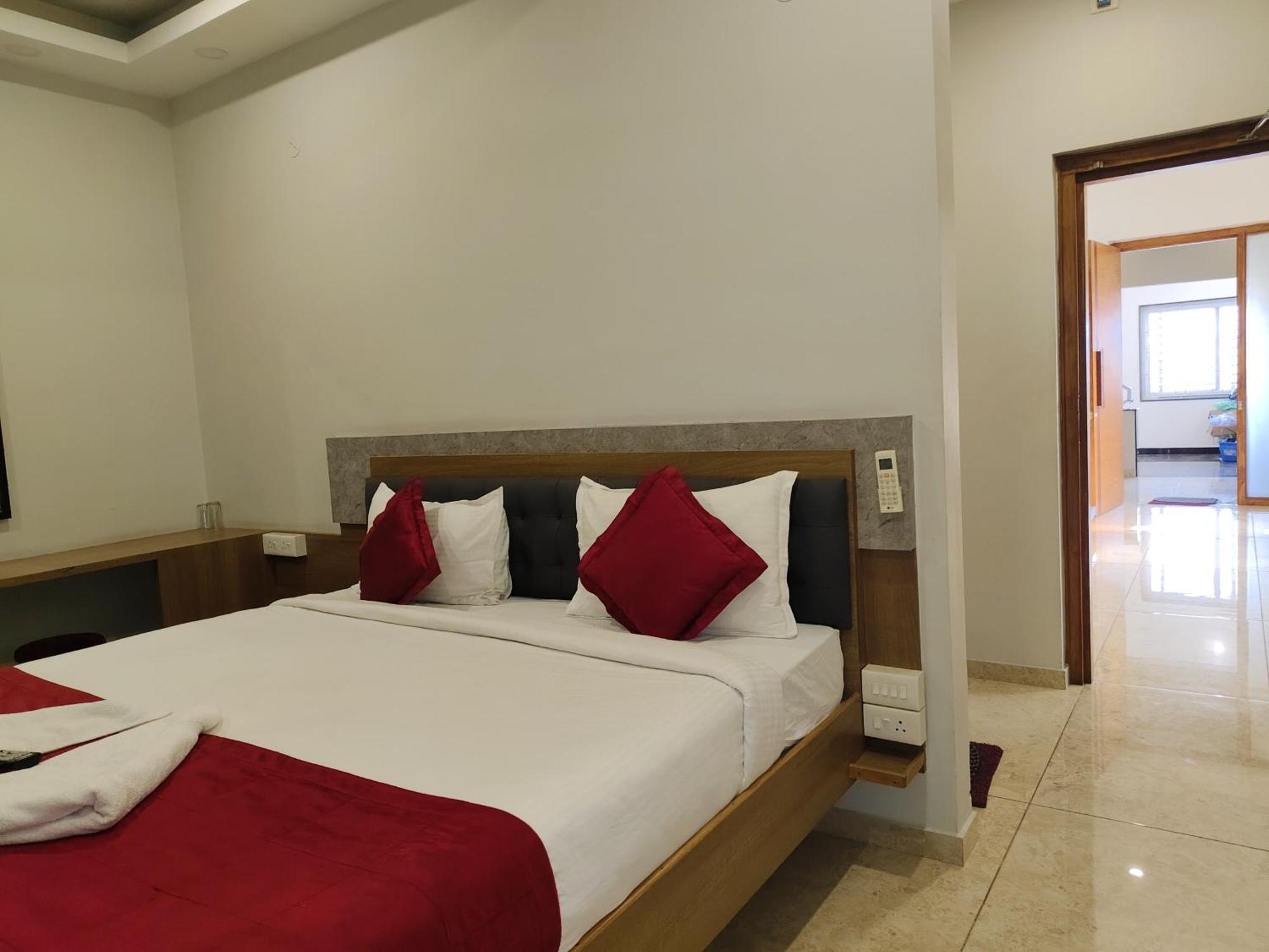 Classio Residency Pondicherry Exterior foto